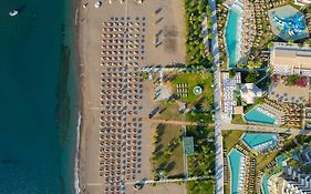 Pegasos Deluxe Beach Hotel